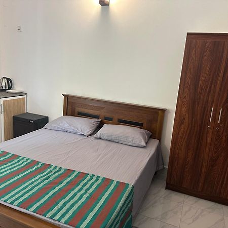 Mango Tree Budget Home Stay Homagama Exterior photo