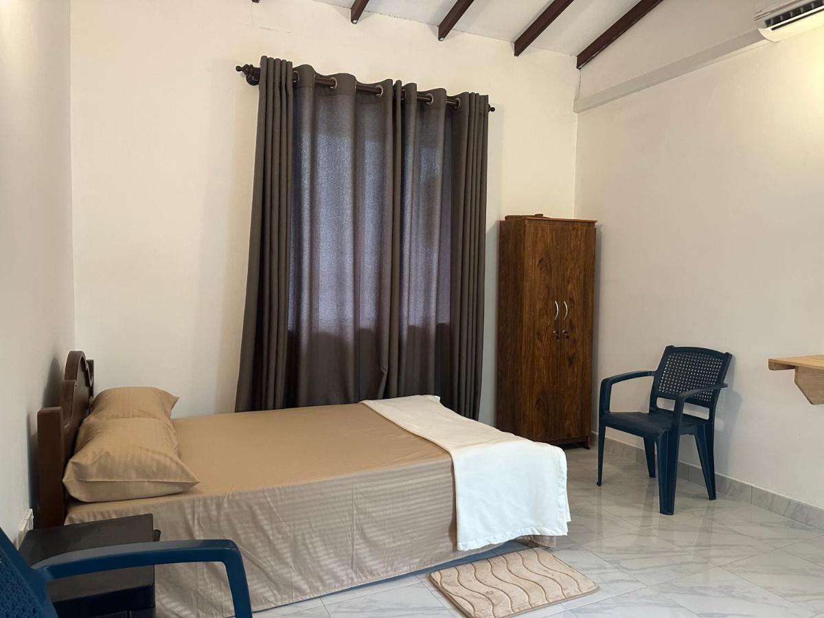 Mango Tree Budget Home Stay Homagama Exterior photo